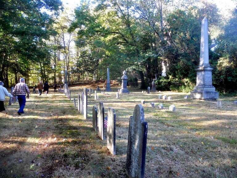 Riverside Cemetery